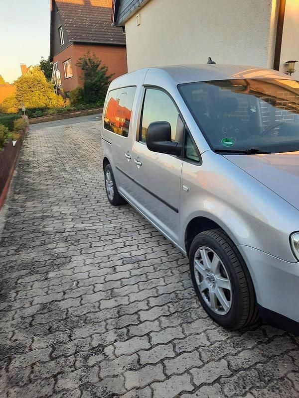 Gebraucht VW Caddy 109 PS (80 kW) 2008 Silber Van / Kleinbus