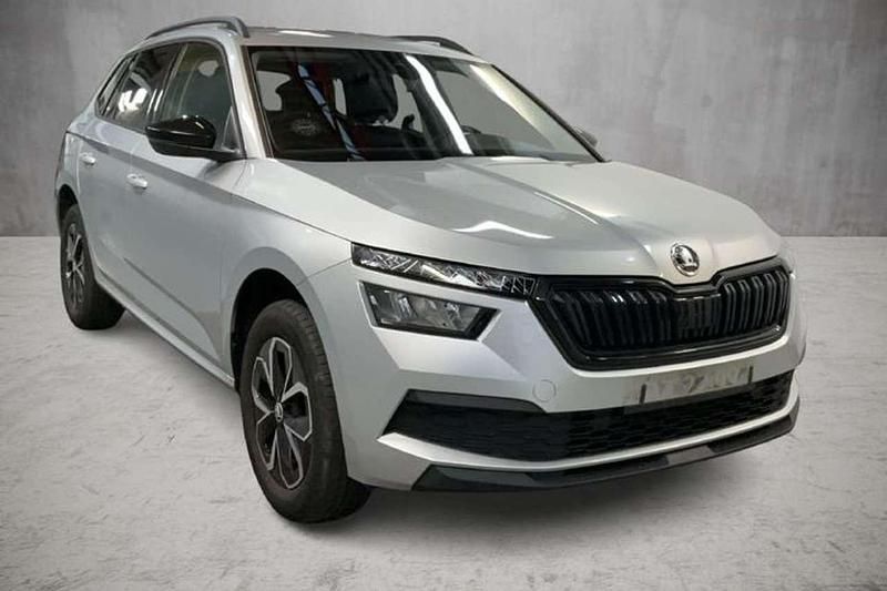 Gebraucht Skoda Kamiq Ambition 110 PS (80 kW) 2023 Brilliantsilber metallic SUV