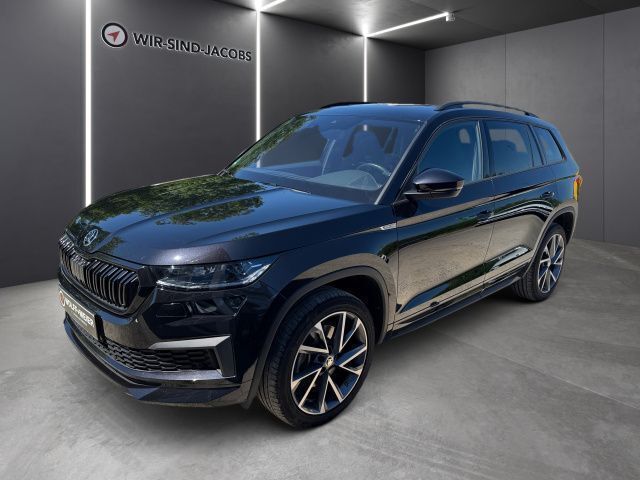 Schwarz magic perleffekt (schwarz) met. Gebraucht 2023 Skoda Kodiaq SportLine SUV | 41.990 € (Etwas zu teuer) - Bild 1/4