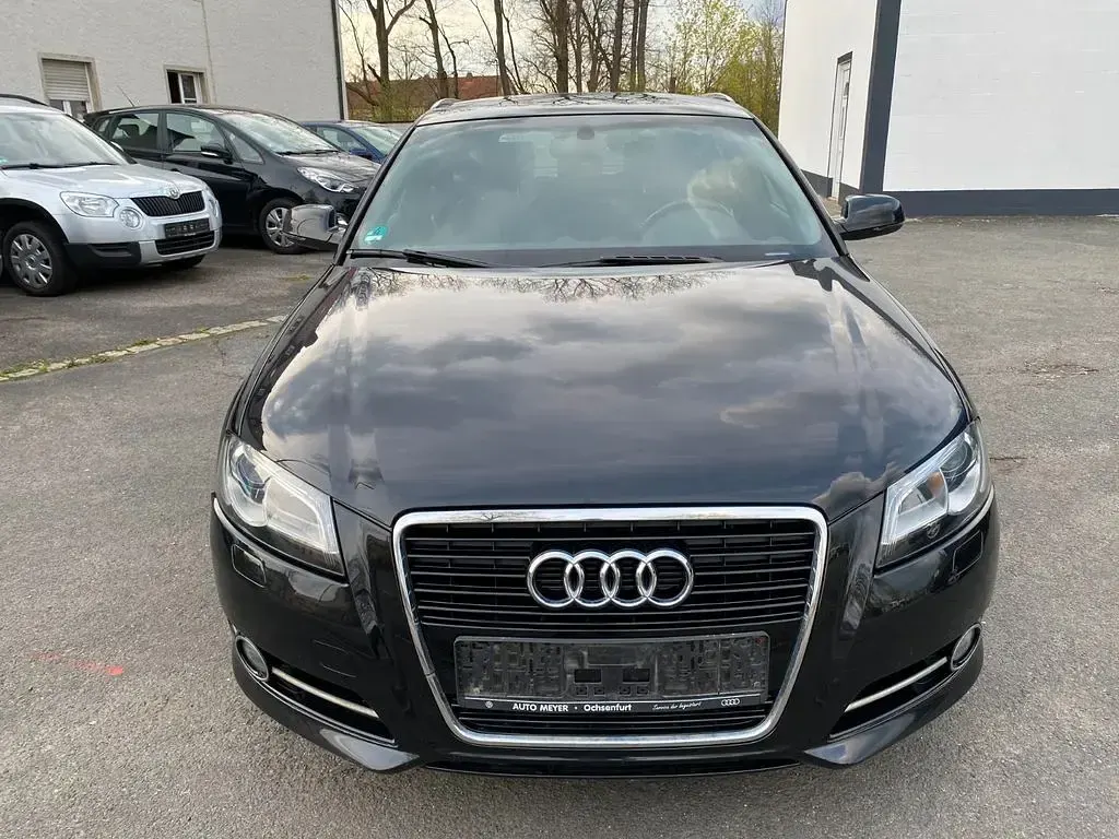 Używany Audi A3 S-Line 125 KM (91 kW) 2012 Czarny Hatchback