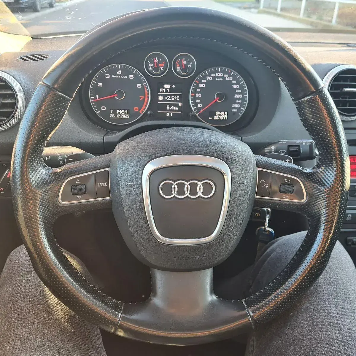 Gebraucht Audi A3 S-Line 200 PS (147 kW) 2011 Weiß Kleinwagen