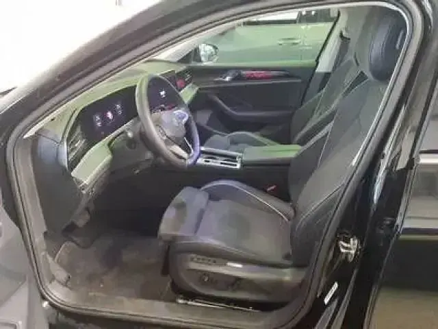 Gebraucht VW Passat Business 204 PS (150 kW) 2025 Kombi