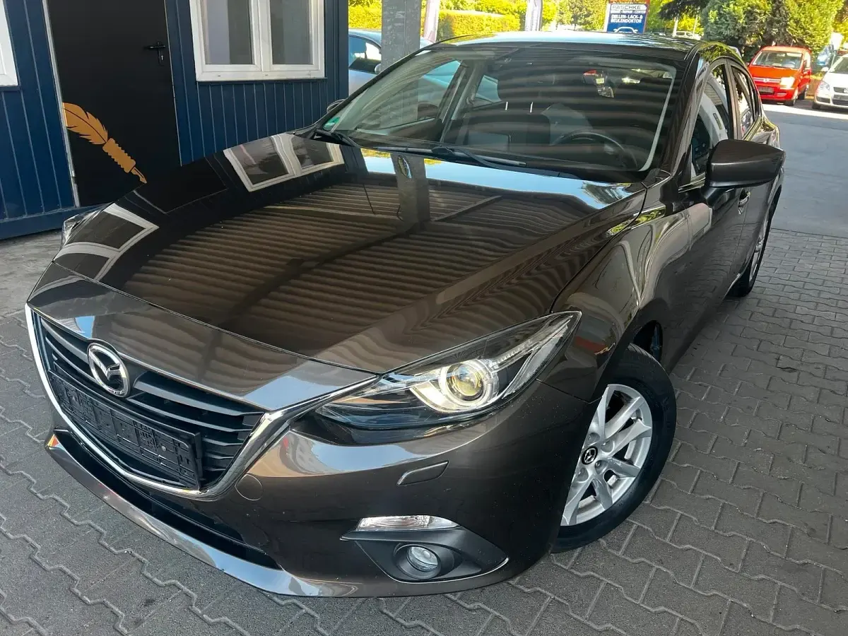 Gebraucht Mazda 3 120 PS (88 kW) 2015 Braun Limousine