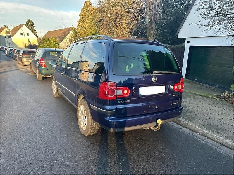 Gebraucht VW Sharan 140 PS (102 kW) 2007 Blau Van / Kleinbus
