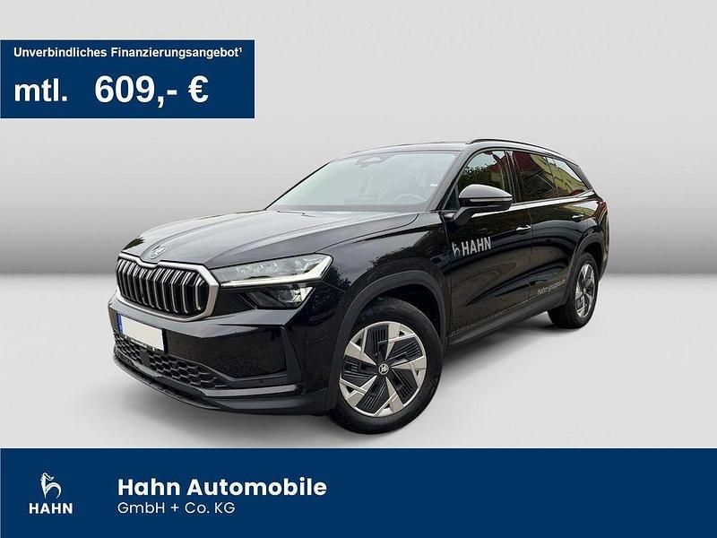 Schwarzmagic perleffekt Gebraucht 2024 Skoda Kodiaq Selection SUV | 44.895 € (Fairer Preis) - Bild 1/3