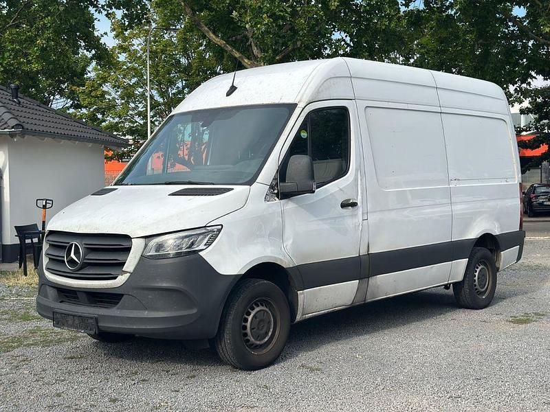 Weiß Gebraucht 2020 Mercedes Sprinter Van | 10.490 € - Bild 1/4