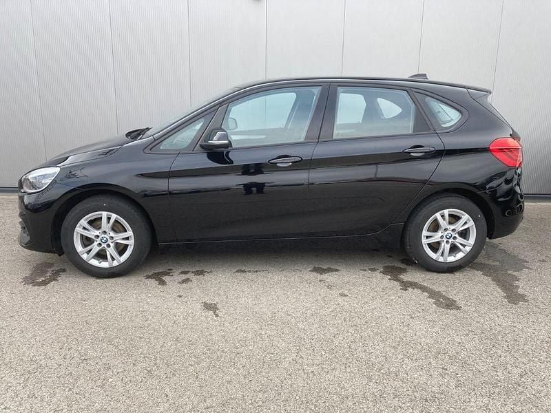 Gebraucht BMW 218 Active Tourer 140 PS (102 kW) 2019 Schwarz Van / Kleinbus