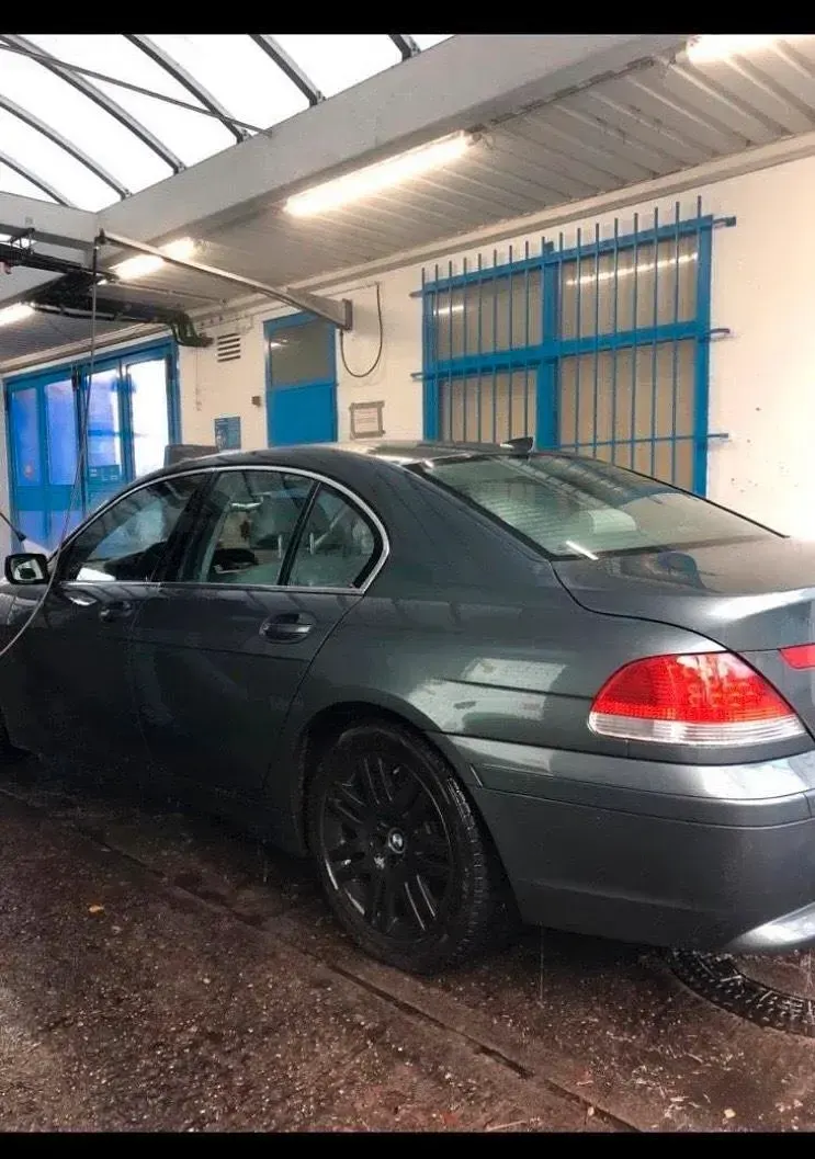 Gebraucht BMW 735 272 PS (200 kW) 2001 Grün Limousine