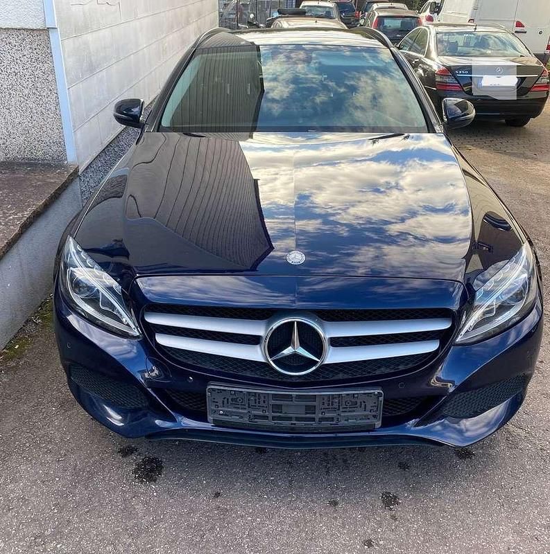 Cavansitblau metalliclack Gebraucht 2016 Mercedes C220 Kombi | 8.700 € (Superpreis) - Bild 1/4