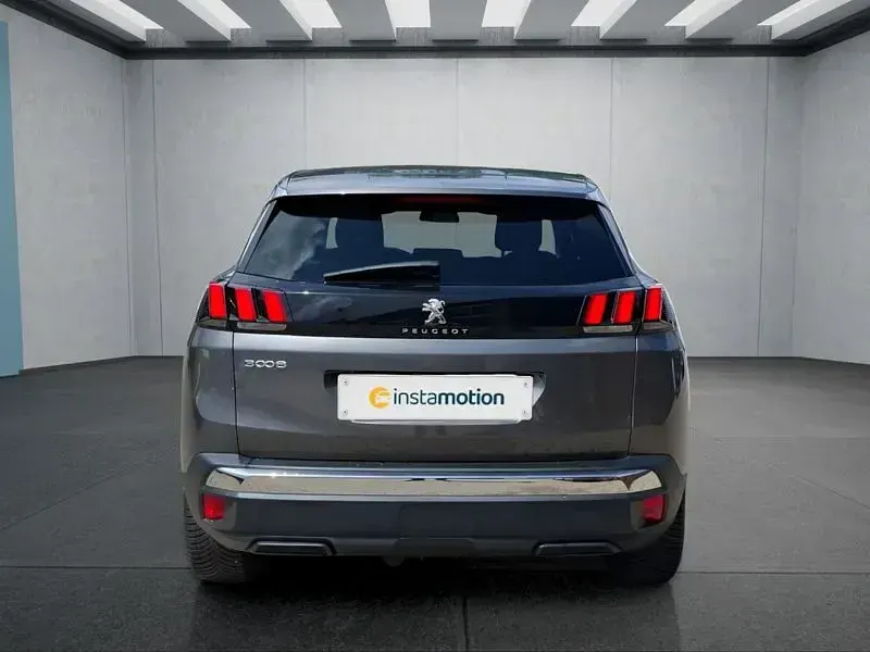 Gebraucht Peugeot 3008 Allure 131 PS (96 kW) 2023 Grau SUV