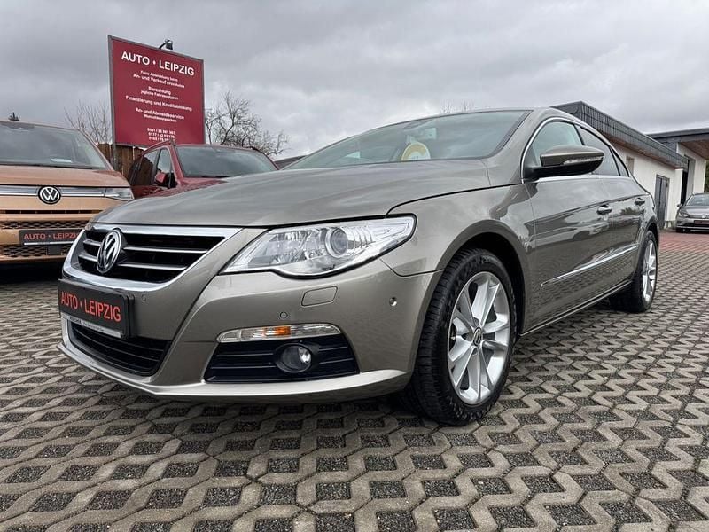 Gebraucht VW CC 160 PS (117 kW) 2010 Braun Limousine