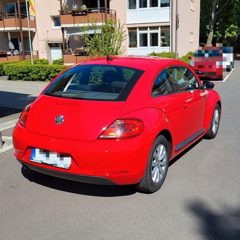 Usata VW Beetle 105 CV (77 kW) 2012 Rosso Utilitaria