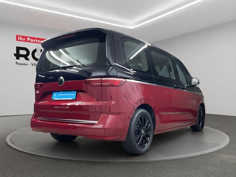 Gebraucht VW Multivan Style 150 PS (110 kW) 2025 Deep black perleffekt/ fortana Van