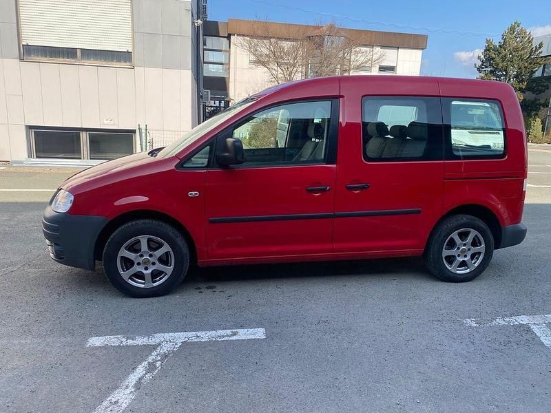Gebraucht VW Caddy Life 102 PS (75 kW) 2009 Rot Van / Kleinbus