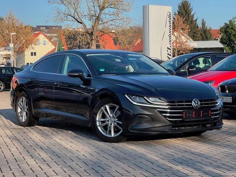 Gebraucht VW Arteon 150 PS (110 kW) 2022 Mangangrau metallic Kleinwagen
