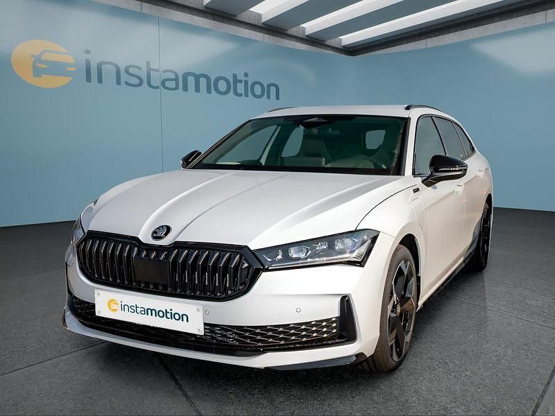Weiß Neu 2025 Skoda Superb Limousine | 53.099 € (Teuer) - Bild 1/4