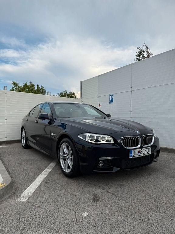 Blau Gebraucht 2017 BMW 530 M Sport Limousine | 21.000 € (Superpreis) - Bild 1/4