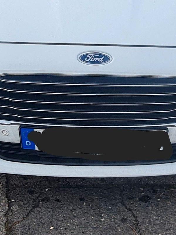 Gebraucht Ford Fiesta 95 PS (69 kW) 2016 Weiß Kleinwagen