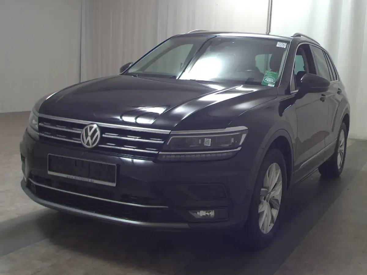 Gebraucht VW Tiguan Highline 190 PS (139 kW) 2020 Schwarz SUV