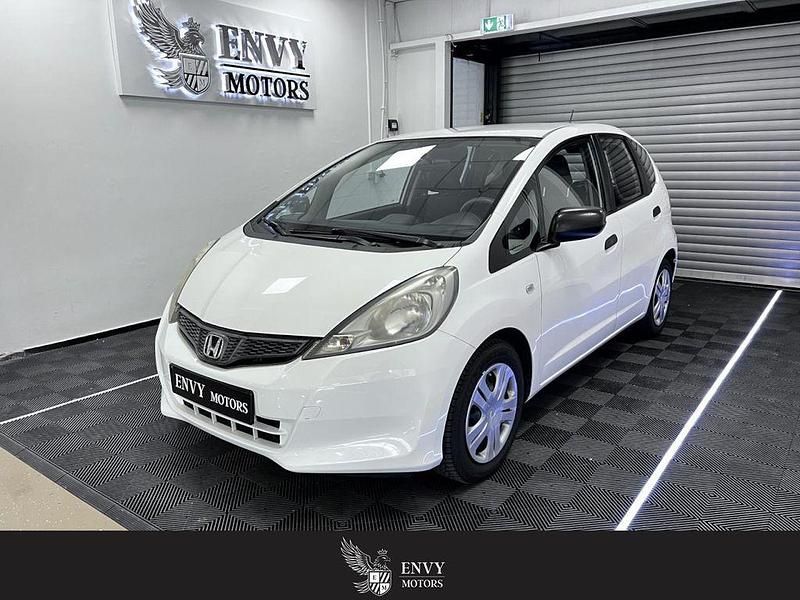 Gebraucht Honda Jazz 90 PS (66 kW) 2010 Weiß Kleinwagen