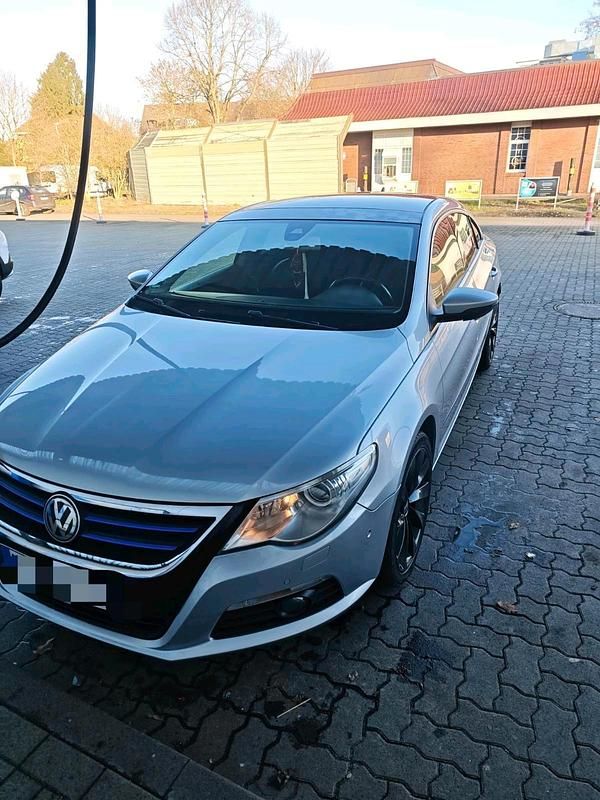 Gebraucht VW Passat 140 PS (102 kW) 2009 Silber Coupé