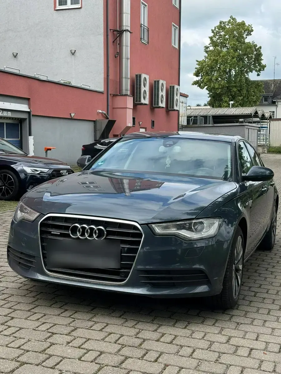 Gebraucht Audi A6 205 PS (150 kW) 2011 Grau Limousine