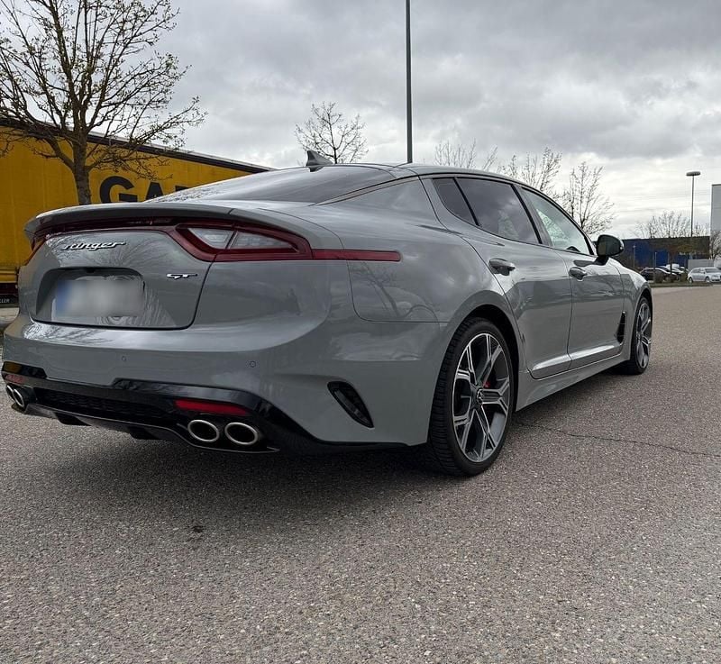 Gebraucht Kia Stinger GT 366 PS (269 kW) 2019 Grau Kleinwagen