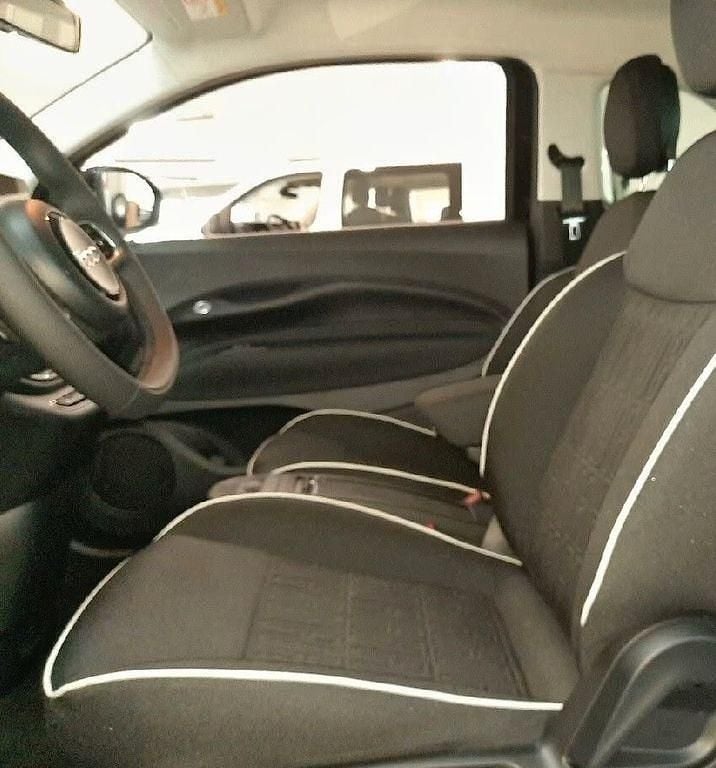 Gebraucht Fiat 500e Icon 86 kW (118 PS) 2025 Schwarz Limousine