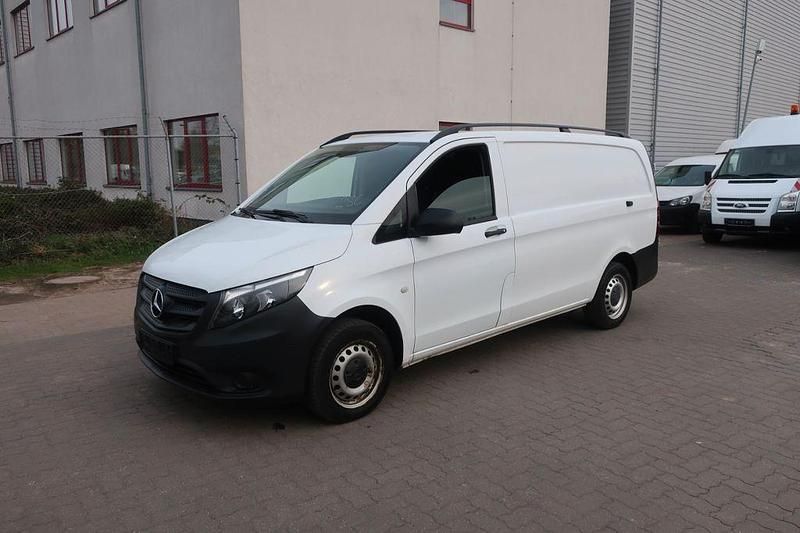 Gebraucht Mercedes Vito 163 PS (119 kW) 2018 Weiß Van