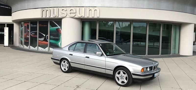 Gebraucht BMW 525 Basis 192 PS (141 kW) 1993 Silber Limousine