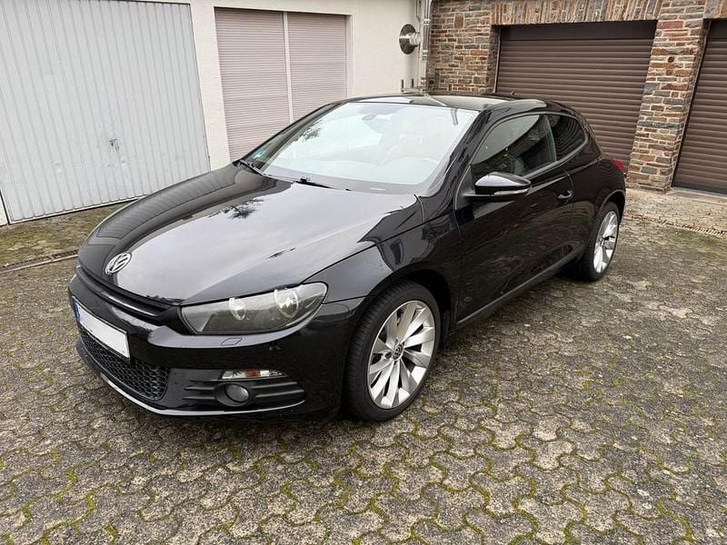 Schwarz Gebraucht 2010 VW Scirocco Coupé | 8.700 € (Fairer Preis) - Bild 1/4
