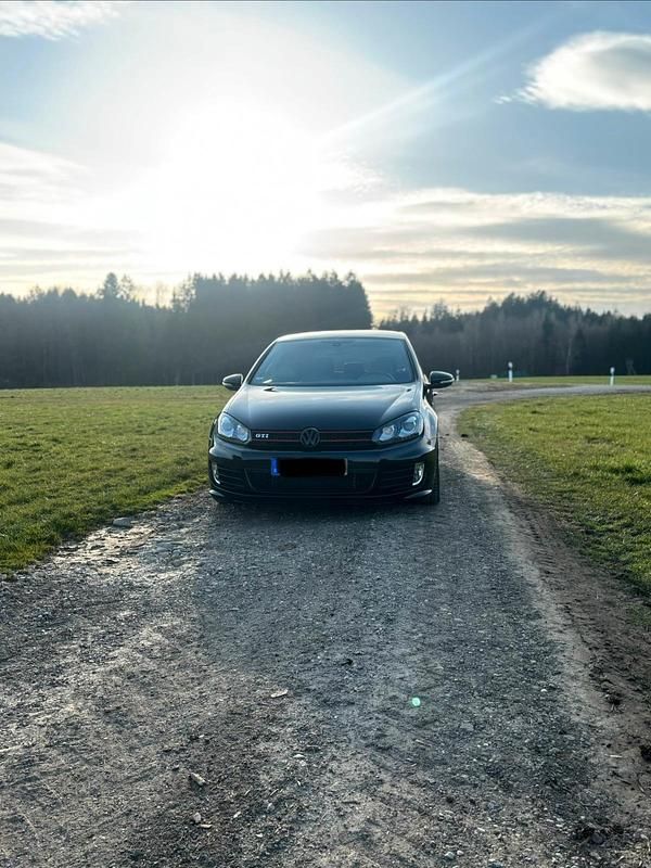 Gebraucht VW Golf VI Edition 235 PS (172 kW) 2011 Schwarz Kleinwagen