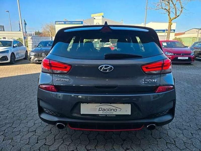Gebraucht Hyundai i30 N Performance 275 PS (202 kW) 2018 Micron/pepper grey Limousine
