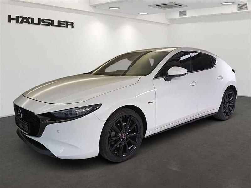 Satinweiß metallic Gebraucht 2021 Mazda 3 Limousine | 21.890 € (Fairer Preis) - Bild 1/4