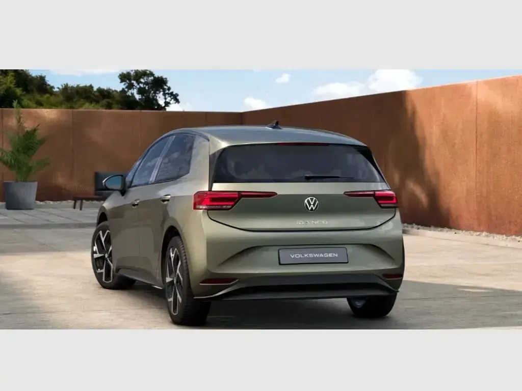 Neu VW ID.3 Life 125 kW (170 PS) 2026 Dark olivine green metallic Kleinwagen