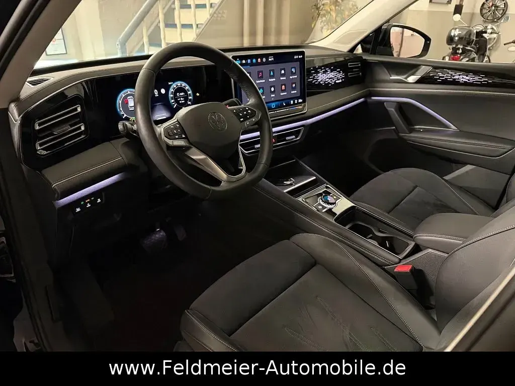 Gebraucht VW Tiguan Pro 150 PS (110 kW) 2024 Schwarz SUV