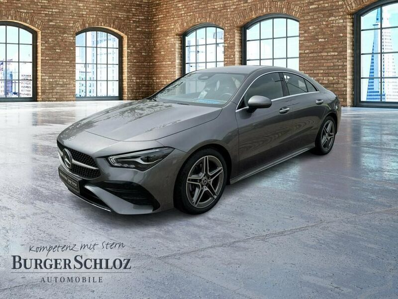Metalliclack mountaingrau Gebraucht 2024 Mercedes CLA180 AMG Limousine | 32.850 € (Guter Preis) - Bild 1/4