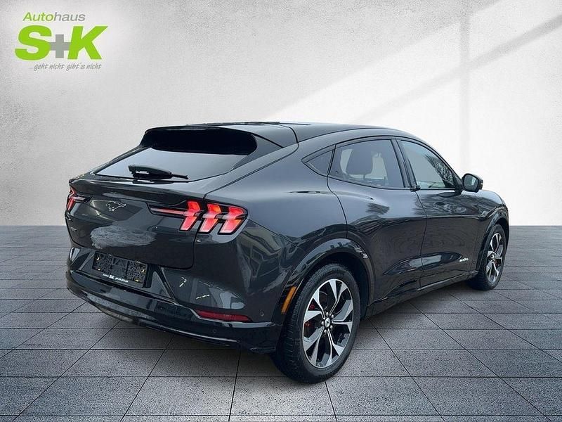 Gebraucht Ford Mustang Mach-E 275 kW (375 PS) 2022 Dark matter/starlight gray, (grau) SUV