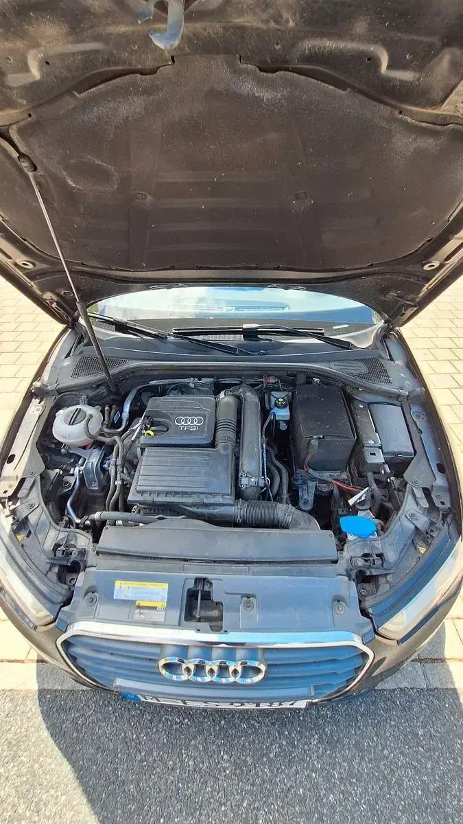 Second-hand Audi A3 Ambiente 125 CP (91 kW) 2016 Negru Berlinǎ
