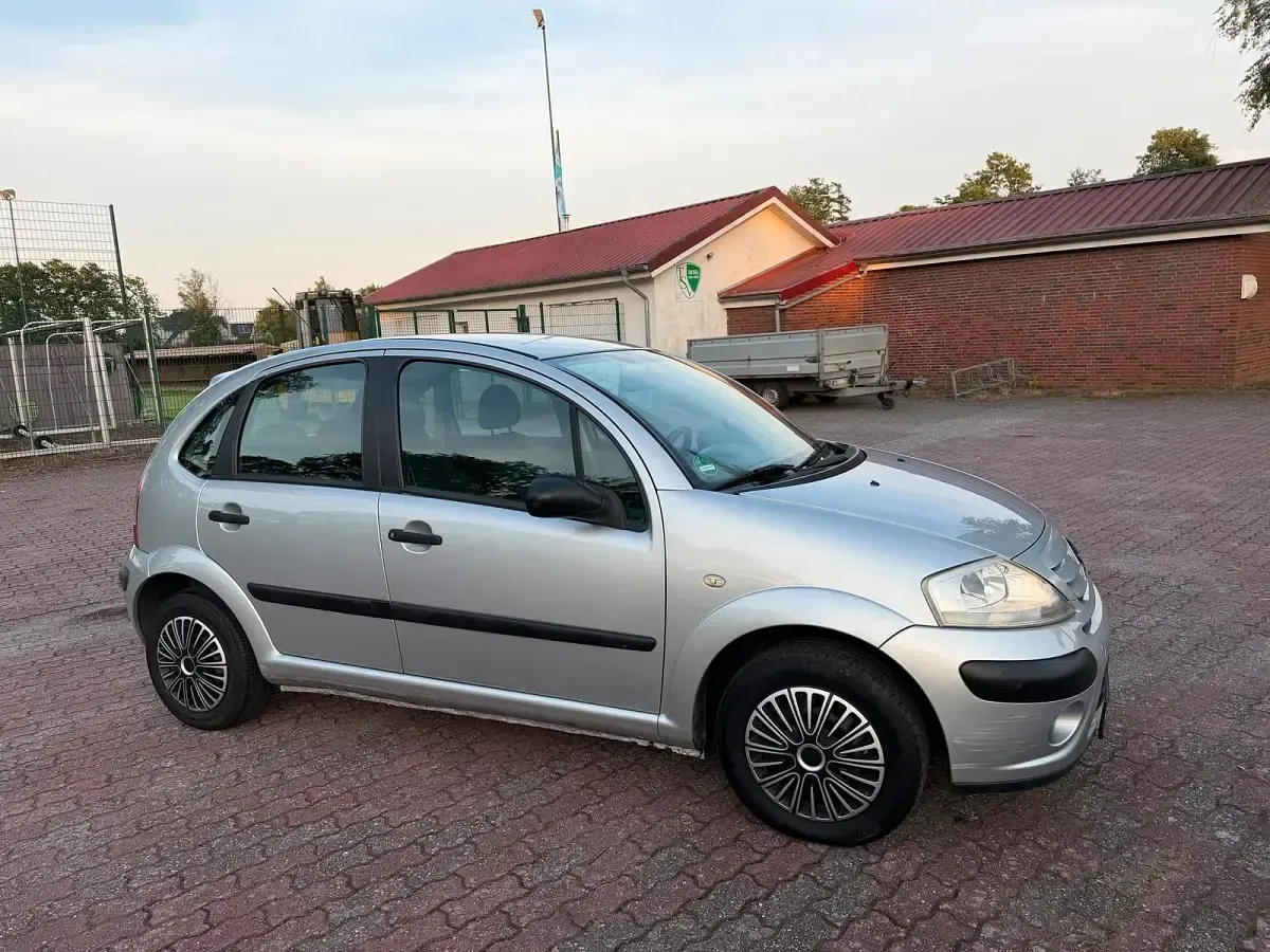 Gebraucht Citroën C3 60 PS (44 kW) 2006 Grau Limousine