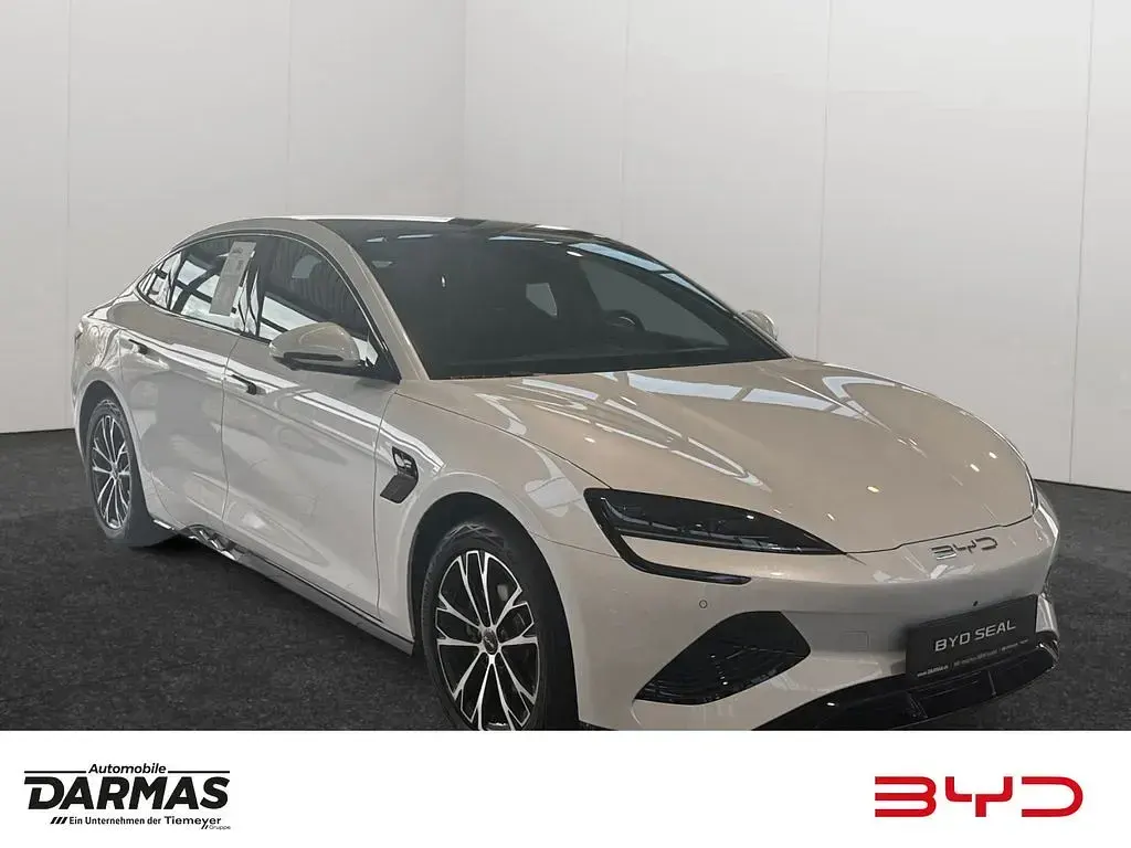 Usata BYD Seal Comfort 169 kW (231 CV) 2026 Bianco Berlina