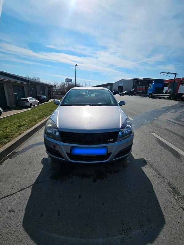 Gebraucht Opel Astra 125 PS (91 kW) 2004 Grau Limousine