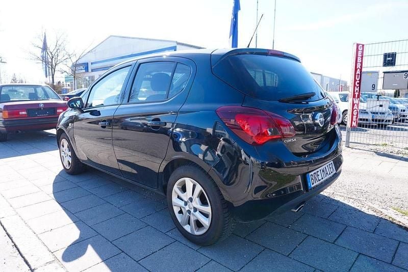 Gebraucht Opel Corsa 101 PS (74 kW) 2018 Onyx schwarz Kleinwagen