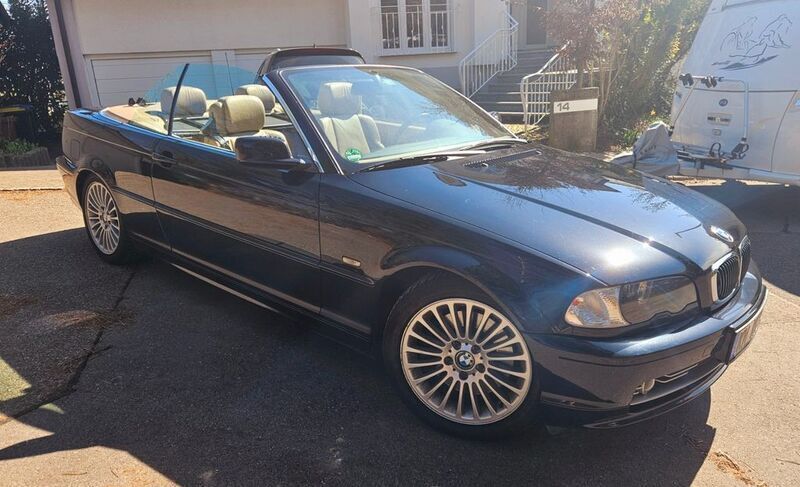 Schwarz Gebraucht 2000 BMW 330 Cabriolet Cabrio | 12.900 € (Etwas zu teuer) - Bild 1/4