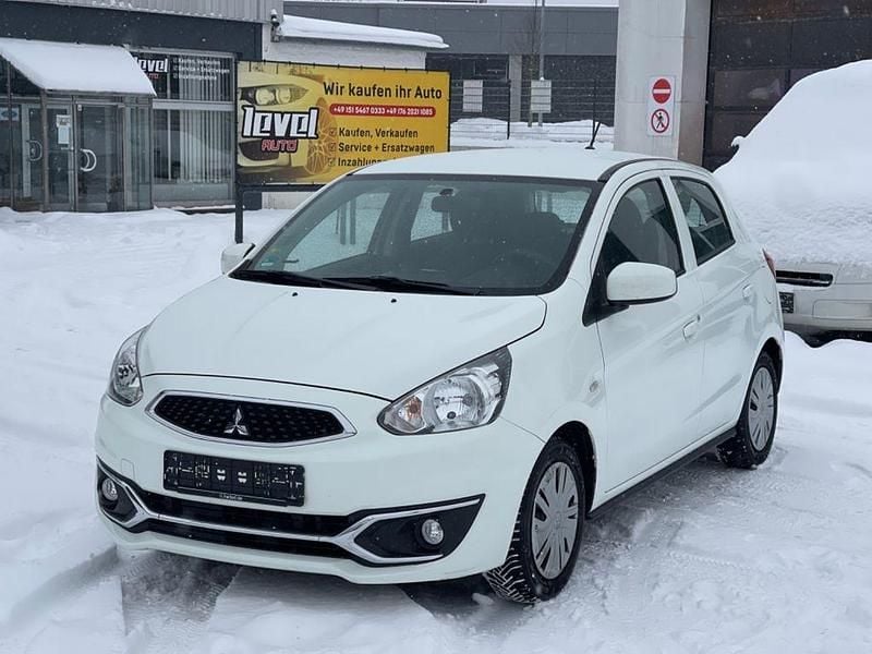 Weiß Gebraucht 2016 Mitsubishi Space Star Diamant Edition Limousine | 6.400 € (Fairer Preis) - Bild 1/4