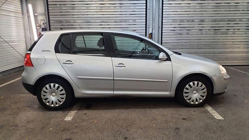 Gebraucht VW Golf IV Goal 75 PS (55 kW) 2006 Silber Limousine