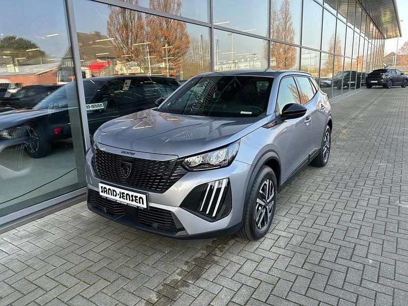 Gebraucht Peugeot e-2008 100 kW (136 PS) 2024 Artense grau metallic SUV