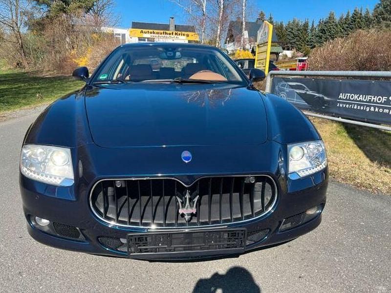 Gebraucht Maserati Quattroporte GT 400 PS (294 kW) 2010 Blau Limousine