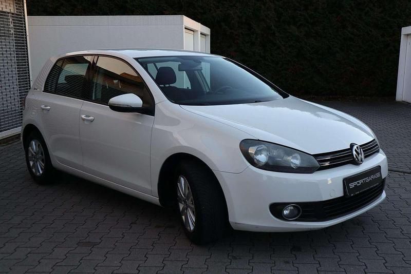 Gebraucht VW Golf VII Move 86 PS (63 kW) 2012 Weiß Limousine