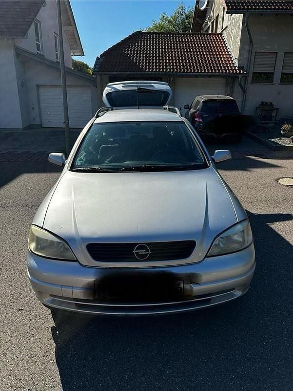 Silber Gebraucht 1999 Opel Astra Kombi | 1.400 € (Fairer Preis) - Bild 1/4